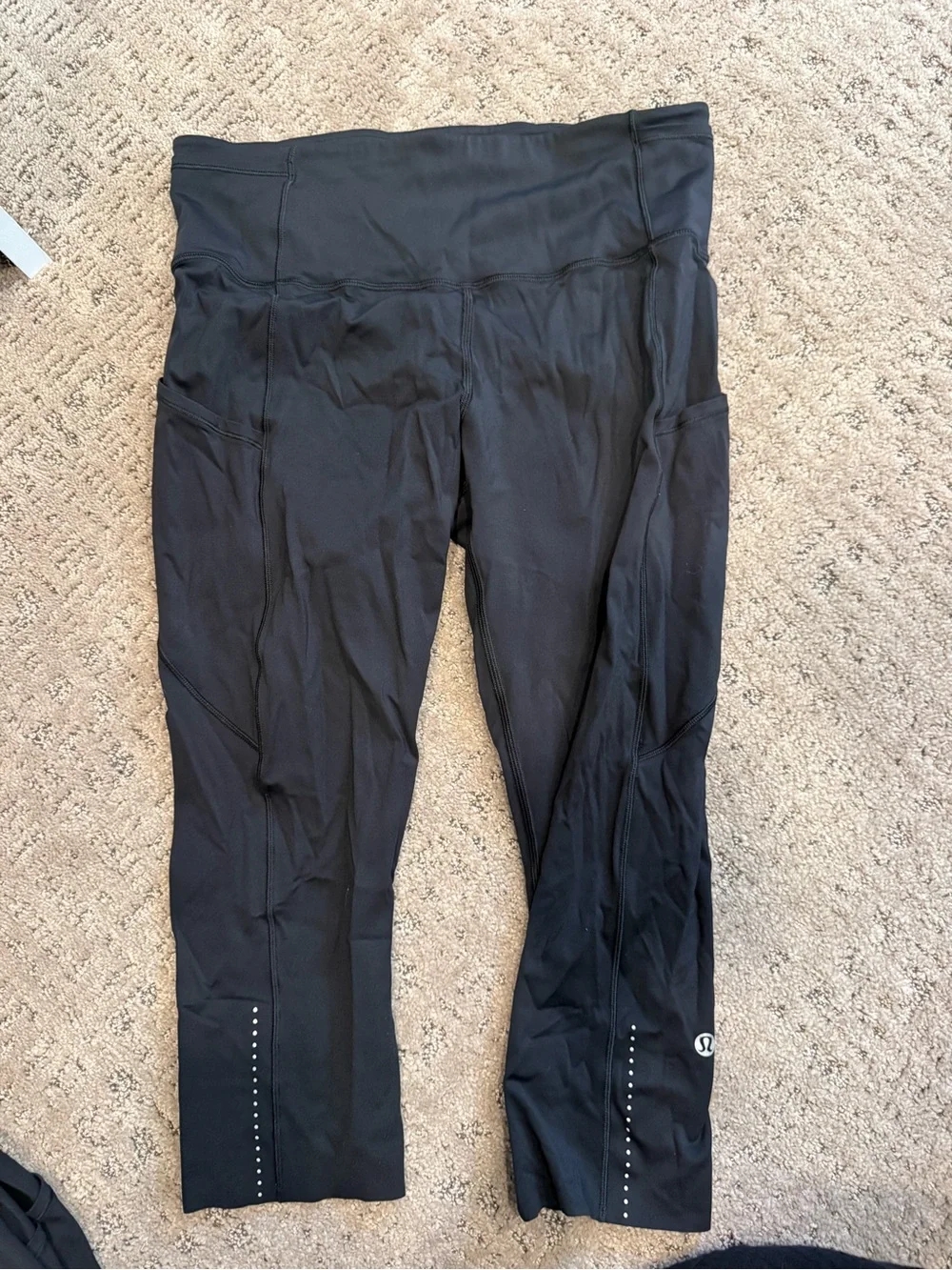 Lululemon Black High-Waist fast and free crop Leggings size 8